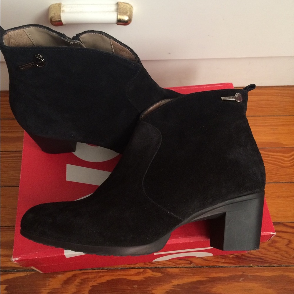 Winders Ankle Boots Black Suede Made In Spain - Picture 2 of 6